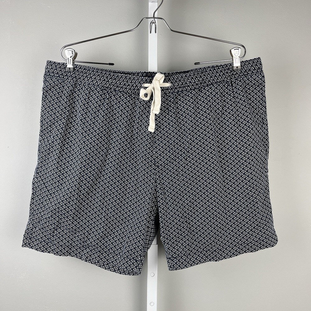 J. Crew Factory Flex Pull-On Stretch Cotton Shorts Mens XL Navy Blue Geometric‎